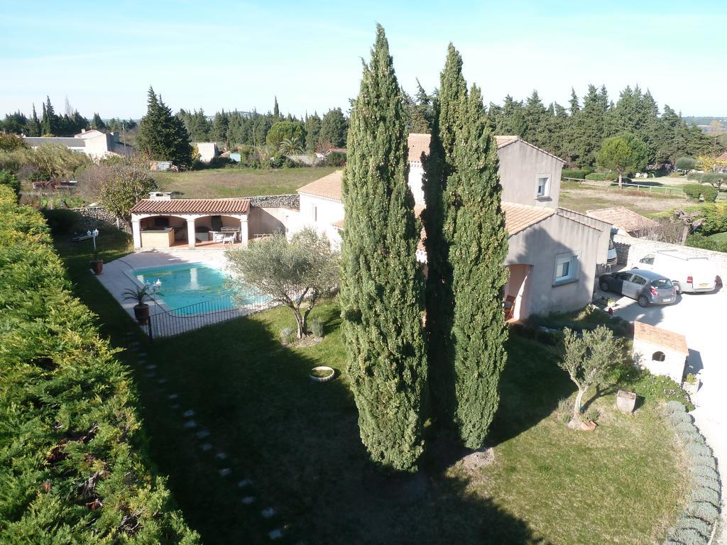 Les chambres d'hôtes d'Eloïse, piscine privée Aramon Esterno foto